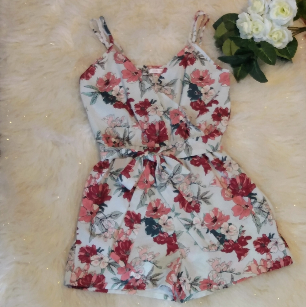 🌺🌻Floral Romper Spaghetti Strap Tie Waist